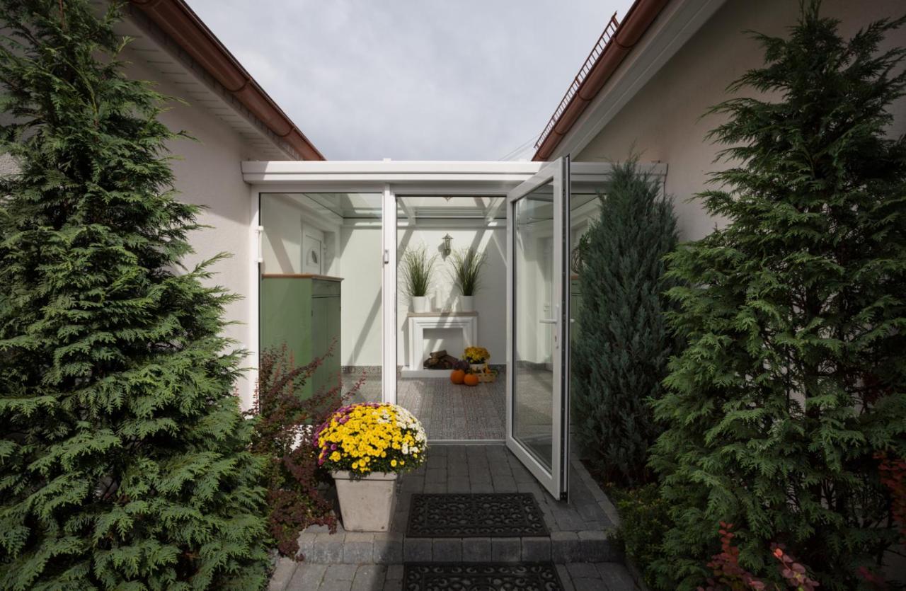 Lea Barn Apartment Żagań Exterior foto